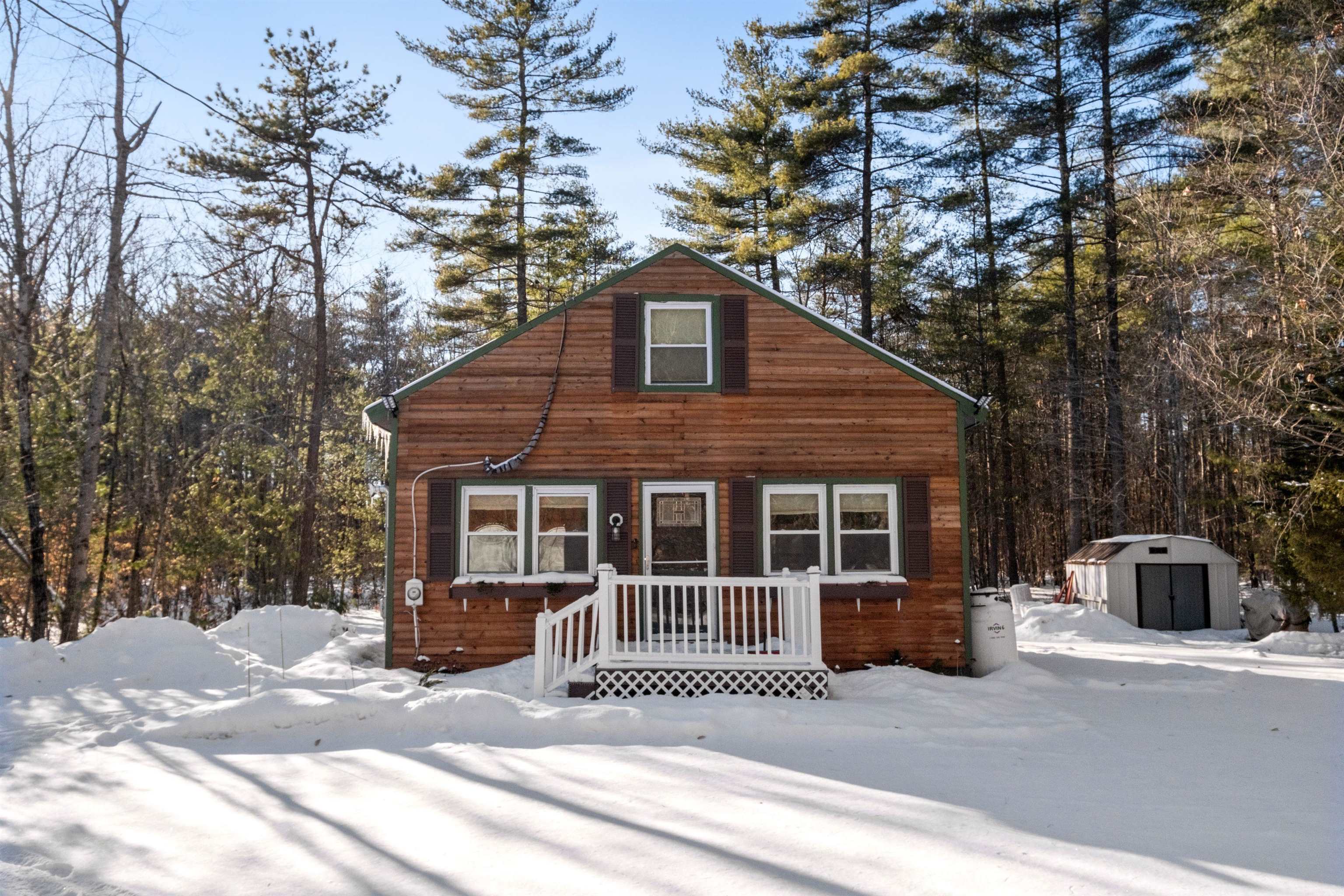 320 Maple Road Tamworth, NH 03886 - Photo 2 of 39 Gallery Image 2