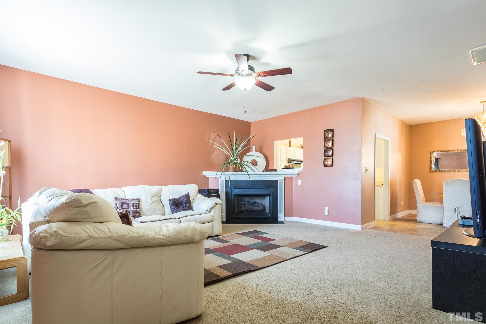 8311 Tierra Del Sol Way Raleigh, NC 27616 - Photo 8 of 22 Gallery Image 8