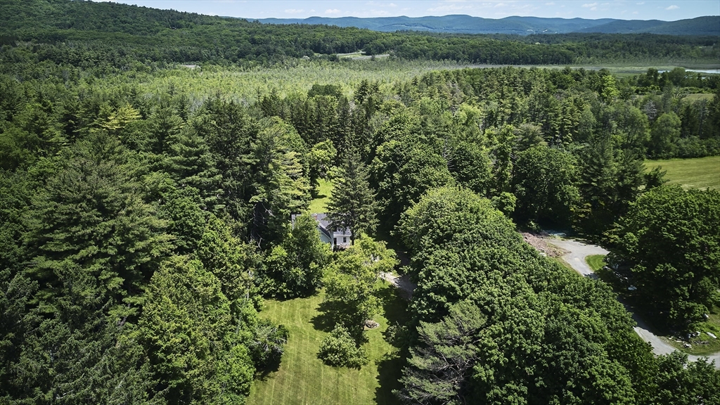 10 Prospect Hill Road Stockbridge, MA 01262 - Photo 3 of 36 Gallery Image 3