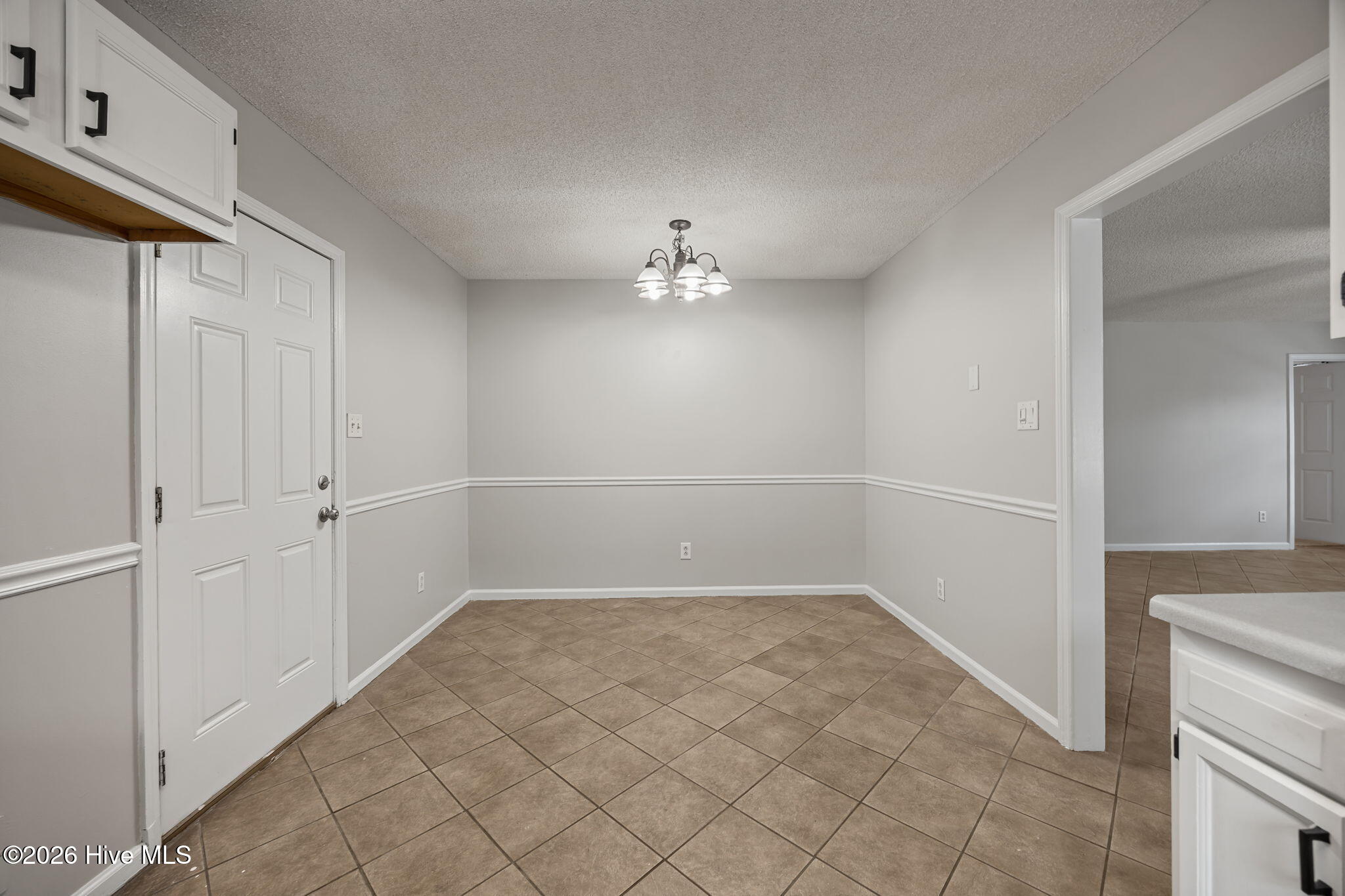 2042 Derby Run Road Jacksonville, NC 28546 - Photo 16 of 37 Dining Area