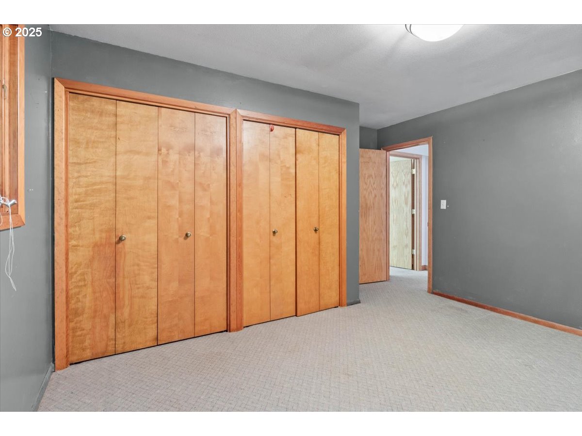 17815 Northeast Courtney Road Newberg, OR 97132 - Photo 16 of 48