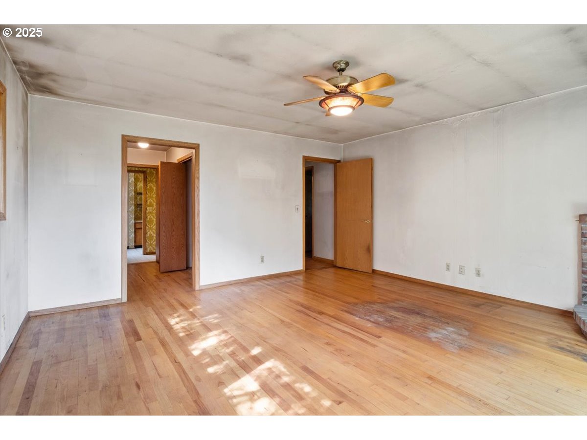 17815 Northeast Courtney Road Newberg, OR 97132 - Photo 22 of 48