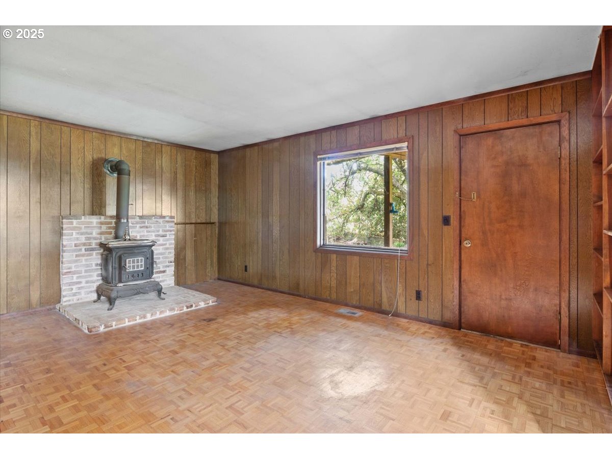 17815 Northeast Courtney Road Newberg, OR 97132 - Photo 27 of 48