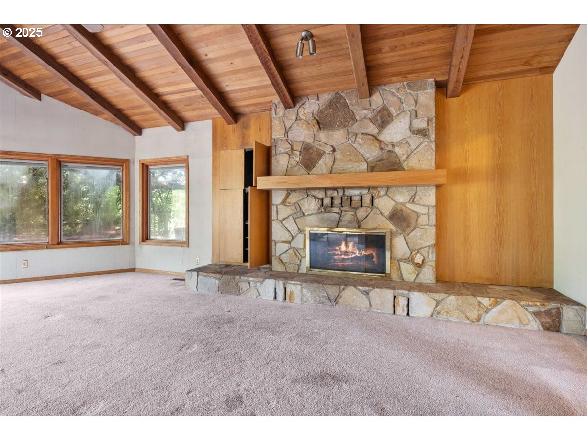 17815 Northeast Courtney Road Newberg, OR 97132 - Photo 31 of 48