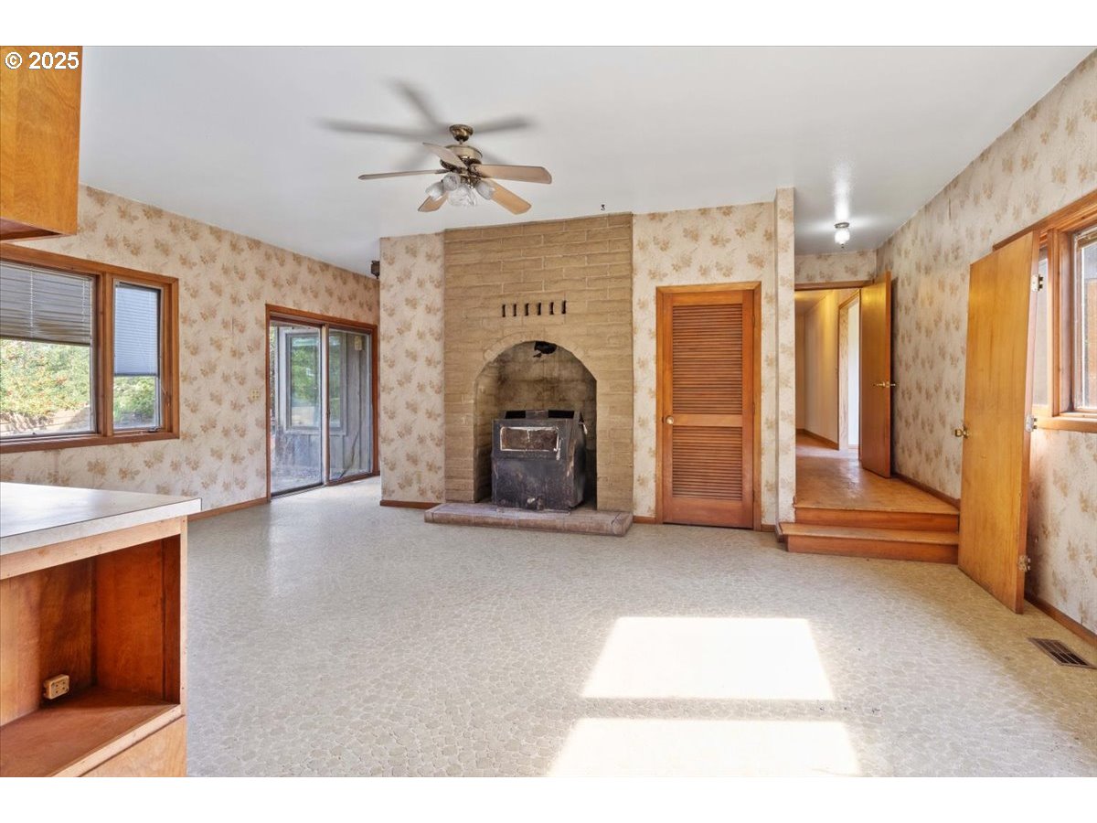 17815 Northeast Courtney Road Newberg, OR 97132 - Photo 38 of 48