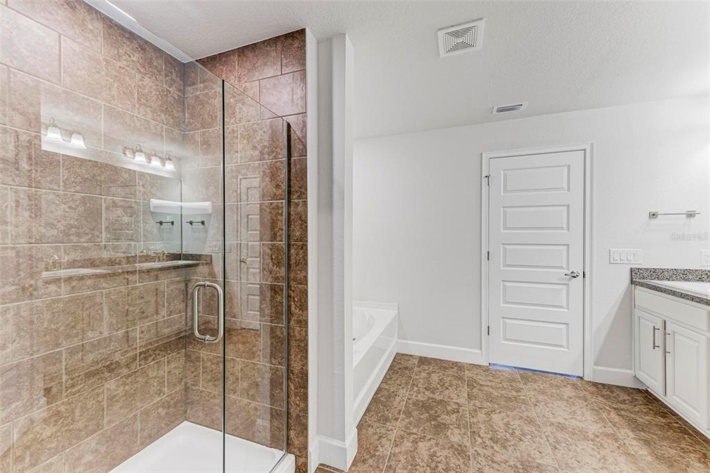 105 Dartmouth Road Venice, FL 34293 - Photo 27 of 100