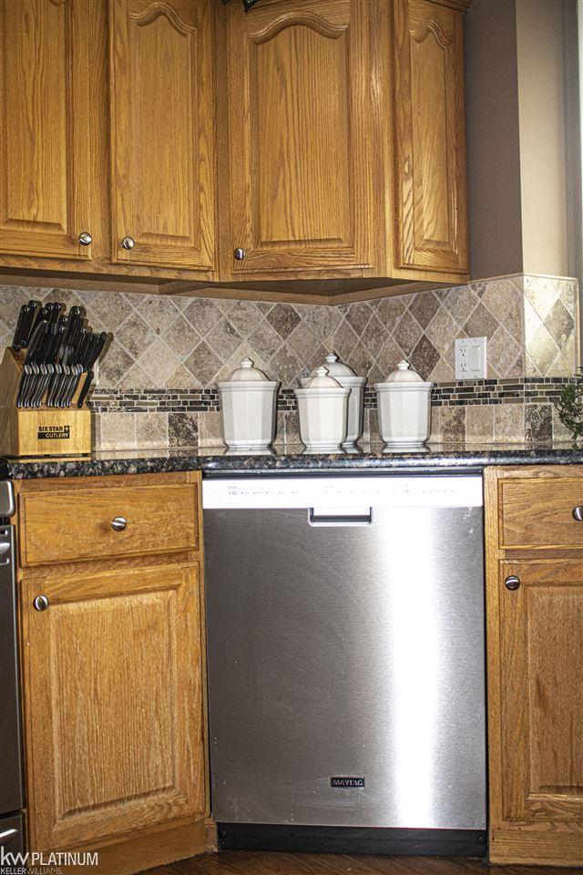 8060 30 Mile Road Washington, MI 48095 - Photo 11 of 31 50016812-10.JPG