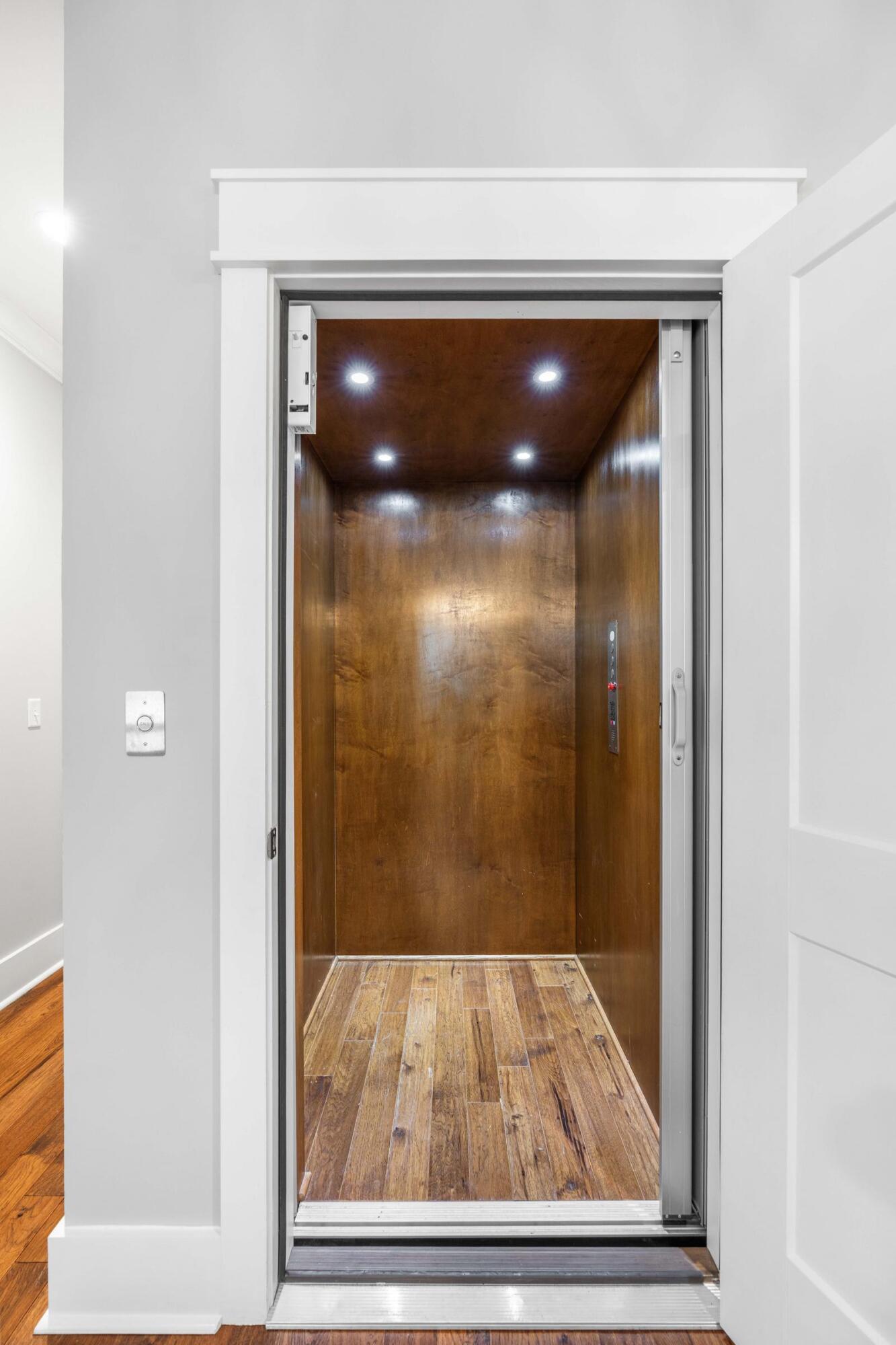 105 Forest Trail Isle of Palms, SC 29451 - Photo 25 of 68 19