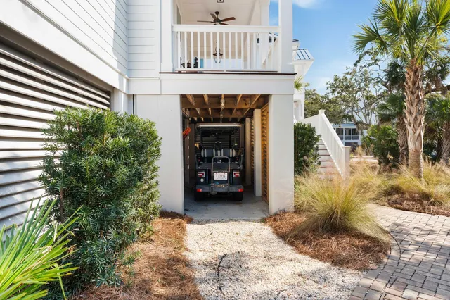 $3,495,000 | 105 Forest Trail, Isle of Palms, SC 29451