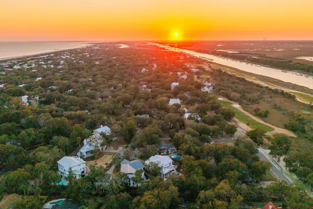 $3,495,000 | 105 Forest Trail, Isle of Palms, SC 29451