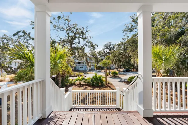 $3,495,000 | 105 Forest Trail, Isle of Palms, SC 29451