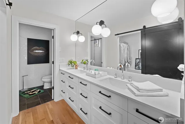 $1,285,000 | 1536 15th Avenue East, Seattle, WA 98112