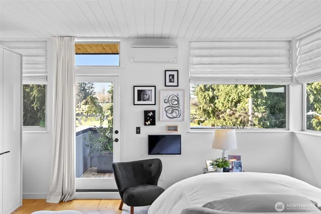 $1,285,000 | 1536 15th Avenue East, Seattle, WA 98112