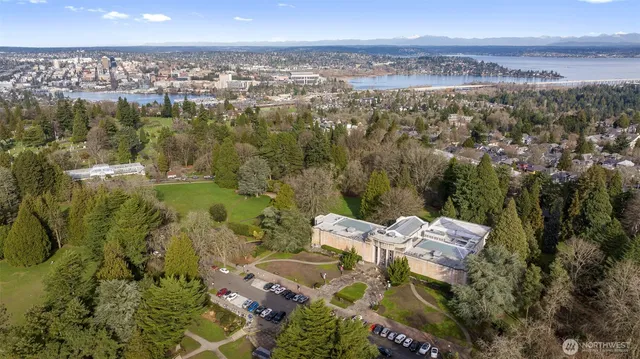 $1,285,000 | 1536 15th Avenue East, Seattle, WA 98112