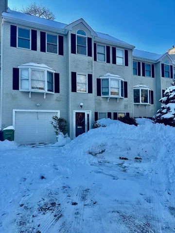 $5,700 | 21 Hamlet Street, Unit 21, Newton, MA 02459