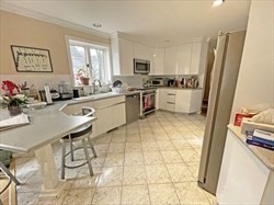 21 Hamlet Street, Unit 21 Newton, MA 02459 - Photo 4 of 11