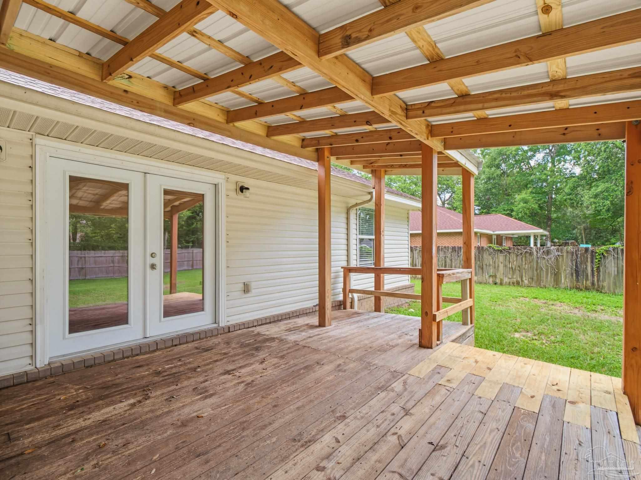 5567 Jones Street Milton, FL 32570 - Photo 43 of 48 a view of a backyard of the house