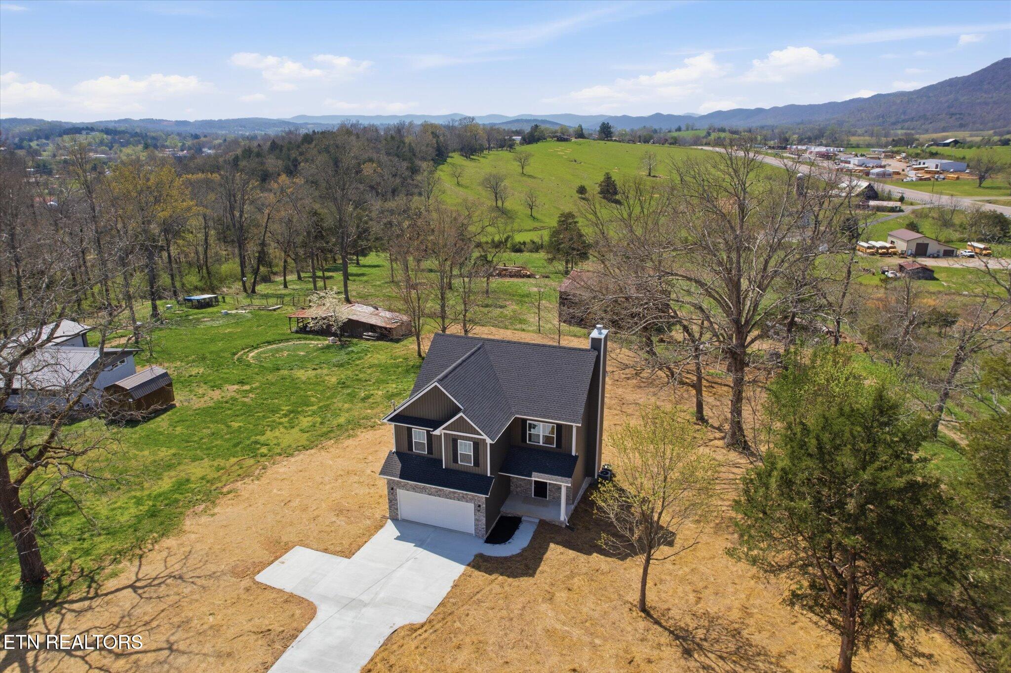 237 Cross Valley Road La Follette, TN 37766 - Photo 25 of 28 24-DJI_0008