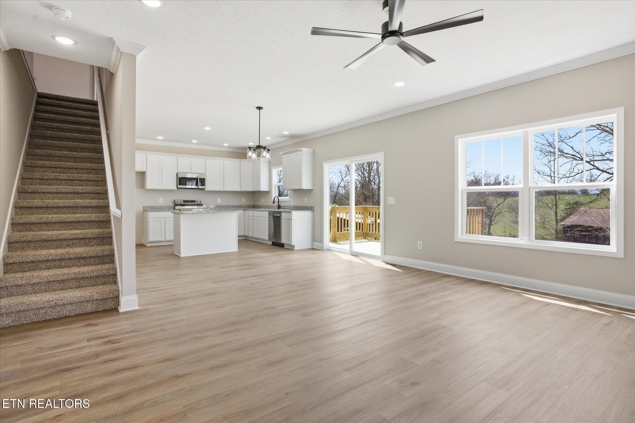 237 Cross Valley Road La Follette, TN 37766 - Photo 6 of 28 03-IMG_0020