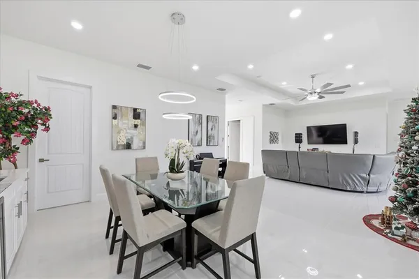 $934,000 | 4210 Thonotosassa Road, Plant City, FL 33565