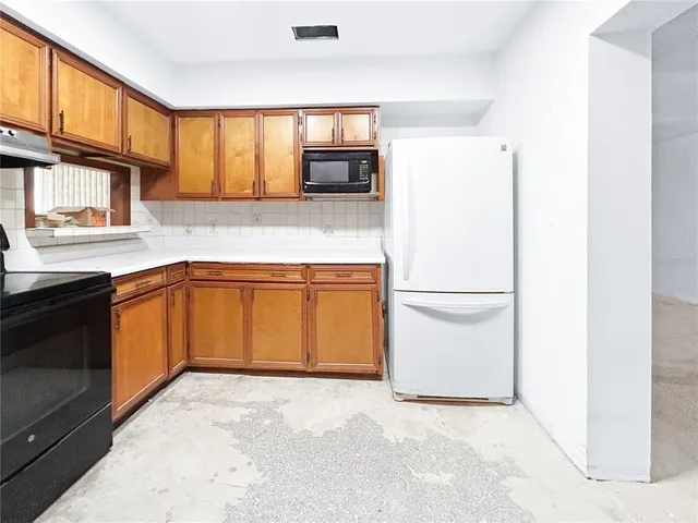 $280,000 | 2006 North Taylor Road, Brandon, FL 33510