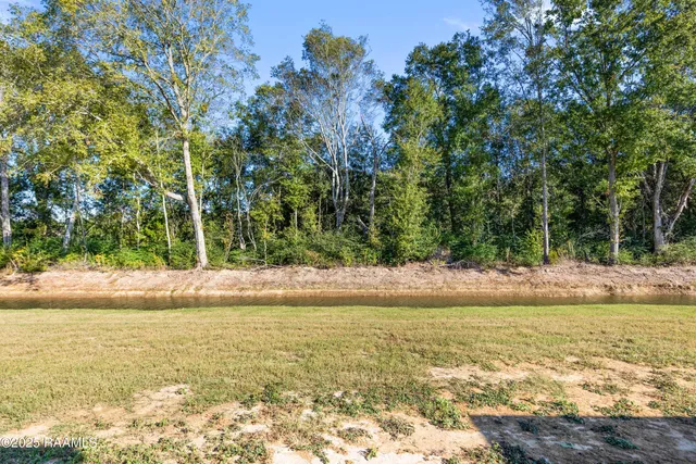 $203,000 | 228 Camerons Cove Drive, Carencro, LA 70520