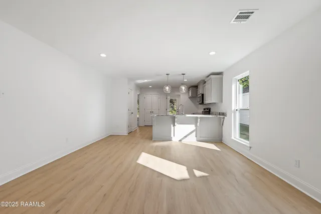 $203,000 | 228 Camerons Cove Drive, Carencro, LA 70520