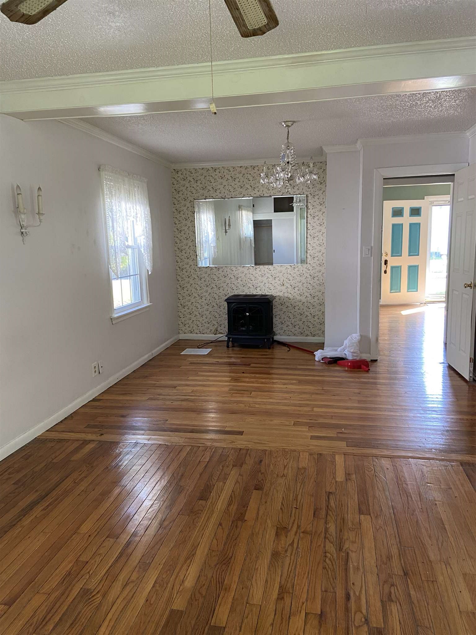 1637 Kingston Road Kokomo, IN 46901 - Photo 16 of 29 Gallery Image 16