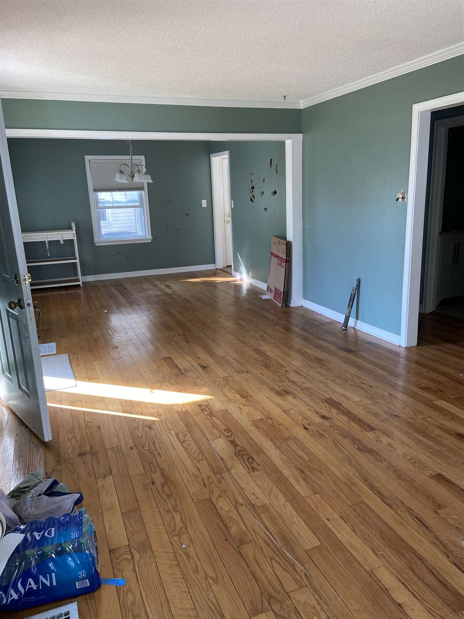 1637 Kingston Road Kokomo, IN 46901 - Photo 3 of 29 Gallery Image 3
