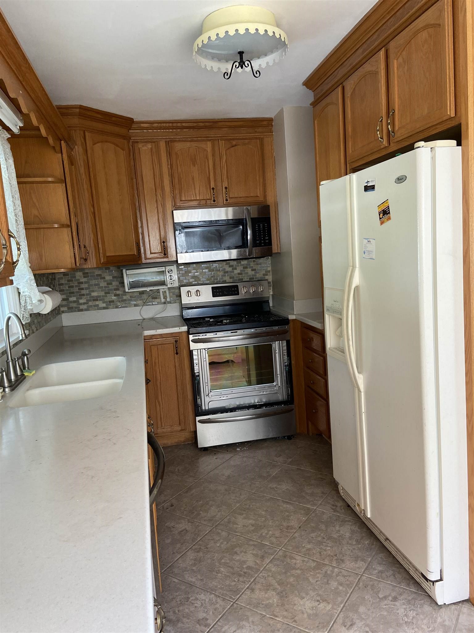 1637 Kingston Road Kokomo, IN 46901 - Photo 8 of 29 Gallery Image 8