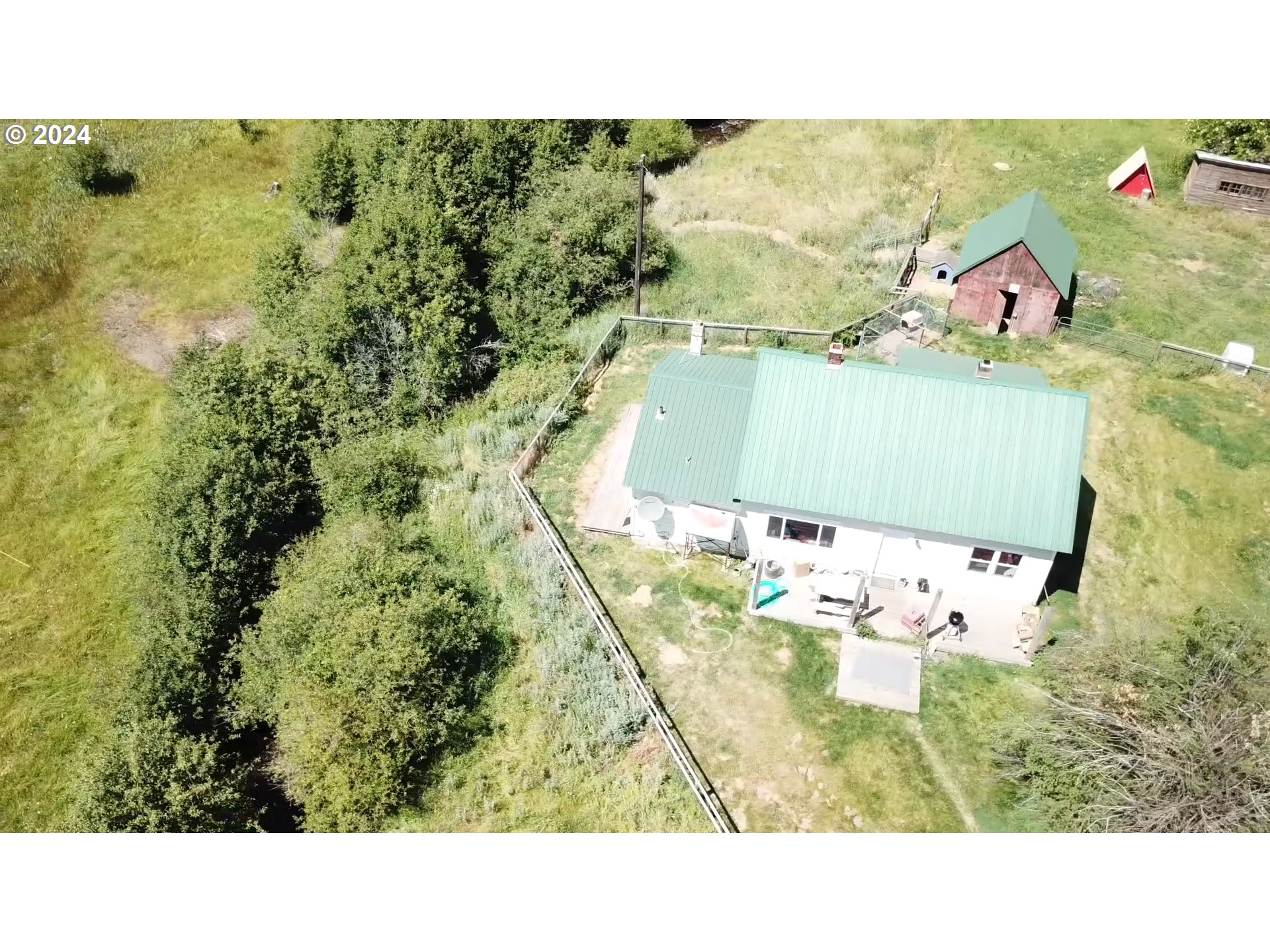 62254 Wallowa Mtn Loop Road Joseph, OR 97846 - Photo 5 of 35 a picture of city