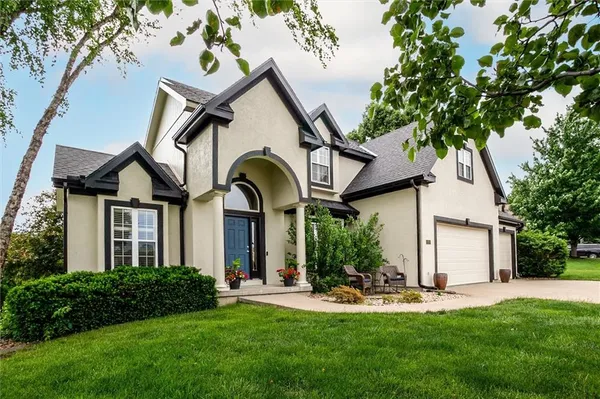 $625,000 | 12670 Oak Harbor Drive, Platte City, MO 64079
