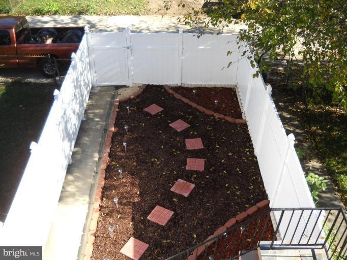 5639 Govane Avenue Baltimore, MD 21212 - Photo 28 of 30 Garden