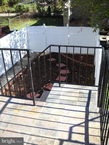 5639 Govane Avenue Baltimore, MD 21212 - Photo 29 of 30 Deck