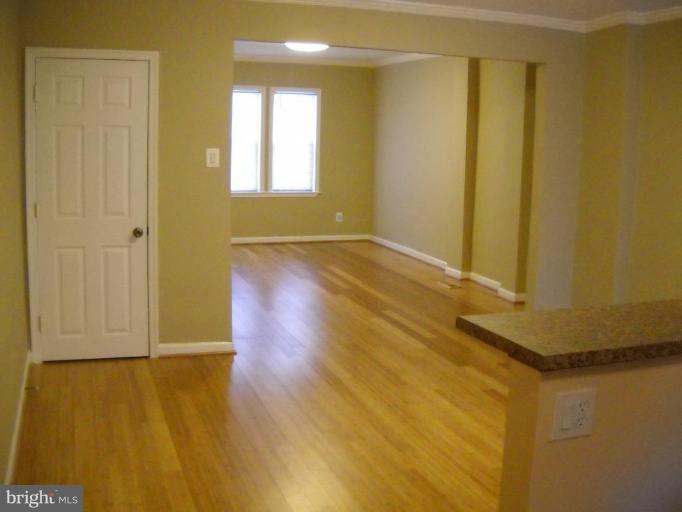 5639 Govane Avenue Baltimore, MD 21212 - Photo 9 of 30 Kitchen/Dining Room
