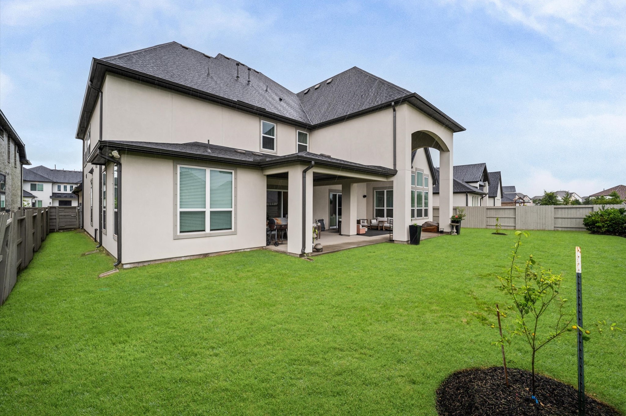 4923 Grapevine Lane Manvel, TX 77578 - Photo 46 of 49 a view of a house with backyard and porch