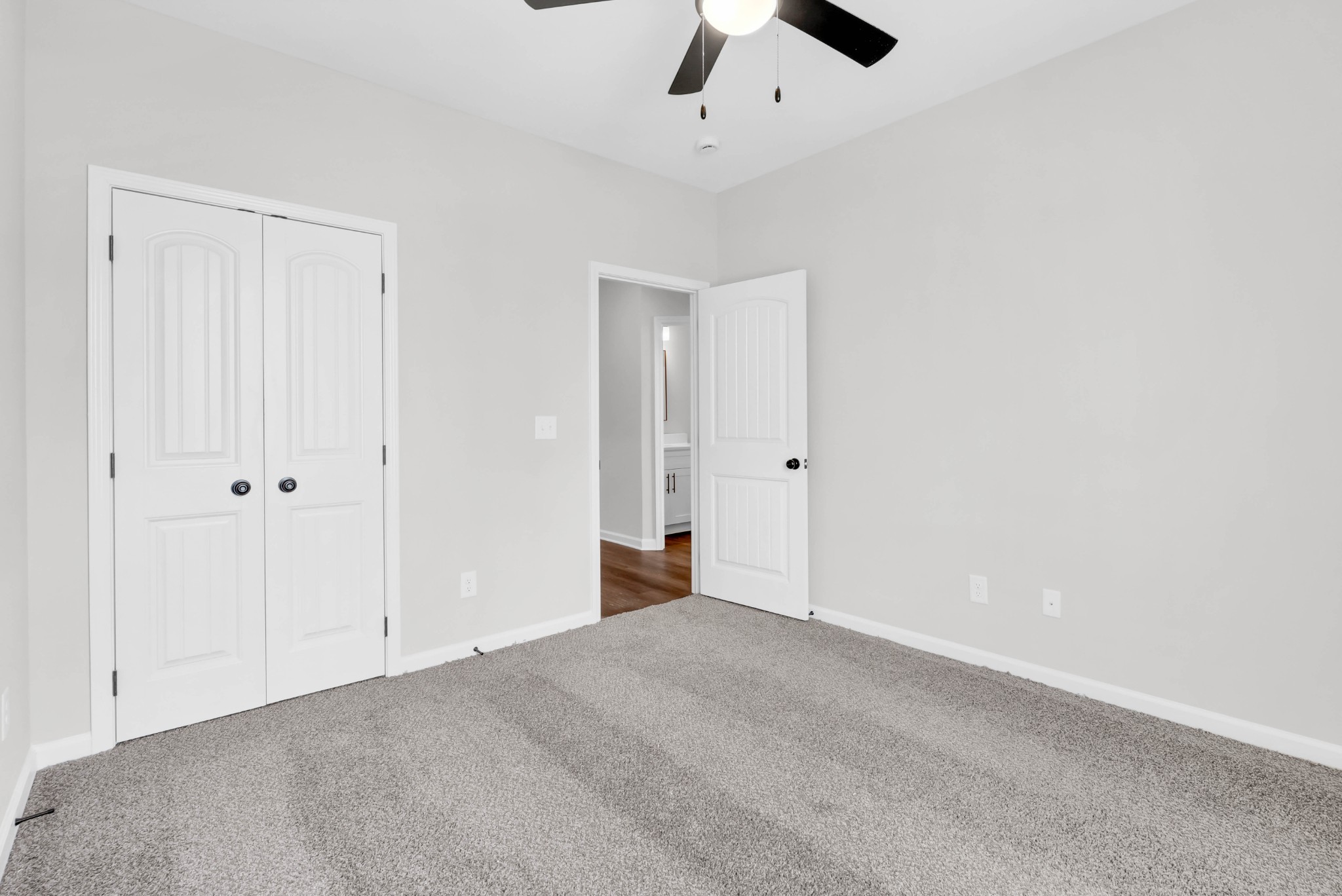2391 Pea Ridge Road Clarksville, TN 37040 - Photo 21 of 32