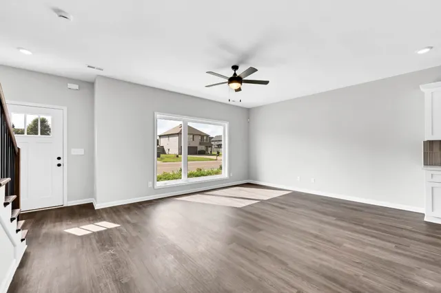 $389,900 | 2391 Pea Ridge Road, Clarksville, TN 37040