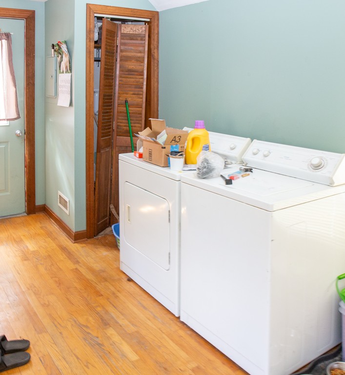 12 Leonard Street Greenfield, MA 01301 - Photo 12 of 28