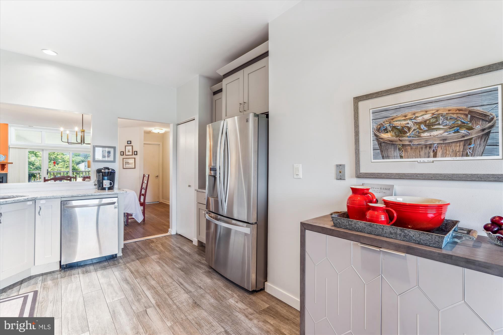 2108 Chesapeake Harbour Drive East, Unit 201 Annapolis, MD 21403 - Photo 16 of 82 Kitchen