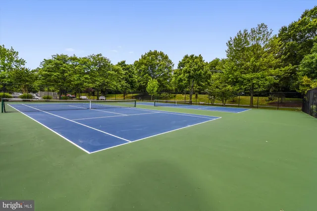 $630,000 | 2108 Chesapeake Harbour Drive East, Unit 201, Annapolis, MD 21403