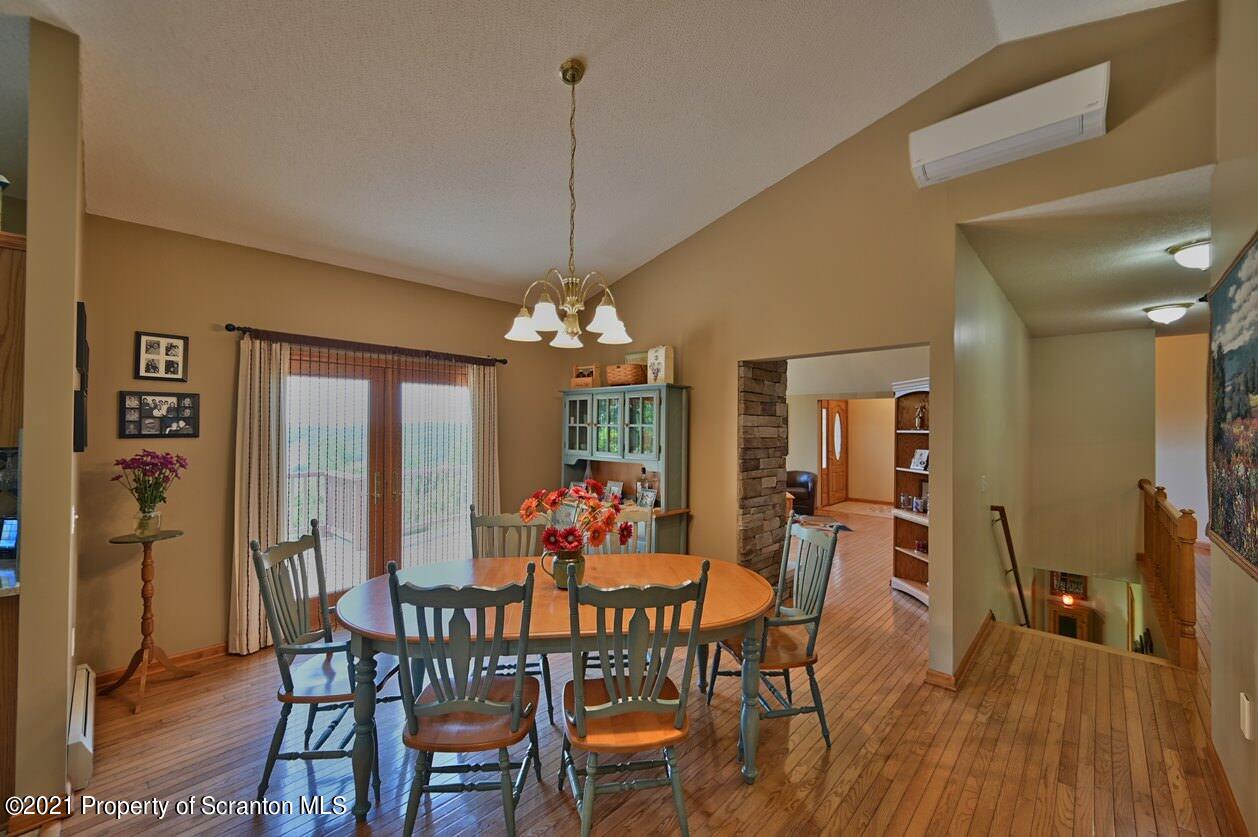 748 Overlook Road Carbondale, PA 18407 - Photo 14 of 117 Gallery Image 14