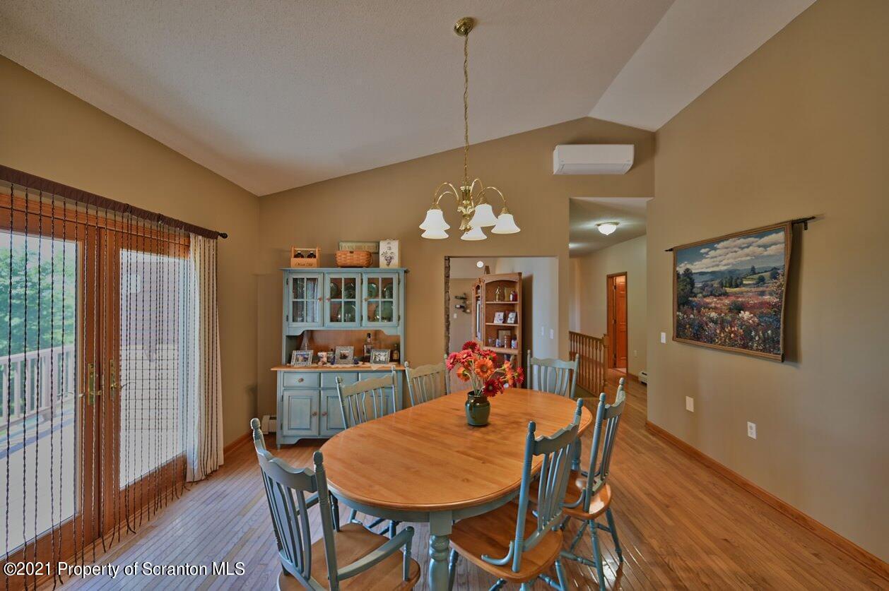 748 Overlook Road Carbondale, PA 18407 - Photo 15 of 117 Gallery Image 15