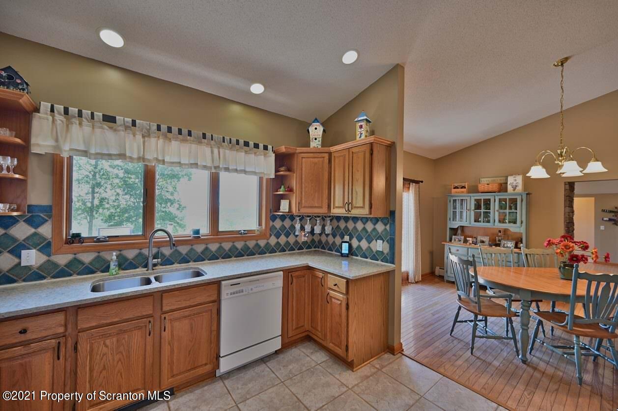 748 Overlook Road Carbondale, PA 18407 - Photo 20 of 117 Gallery Image 20