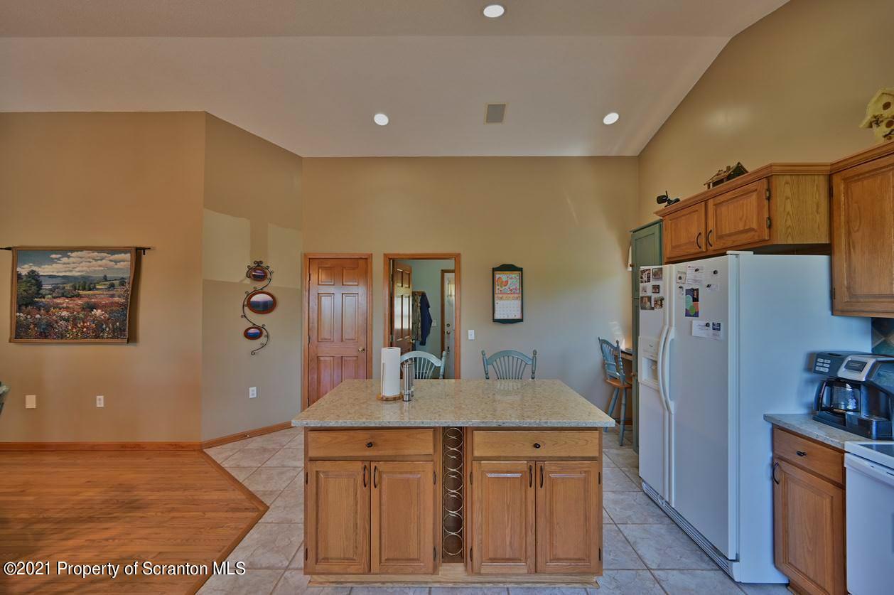 748 Overlook Road Carbondale, PA 18407 - Photo 22 of 117 Gallery Image 22