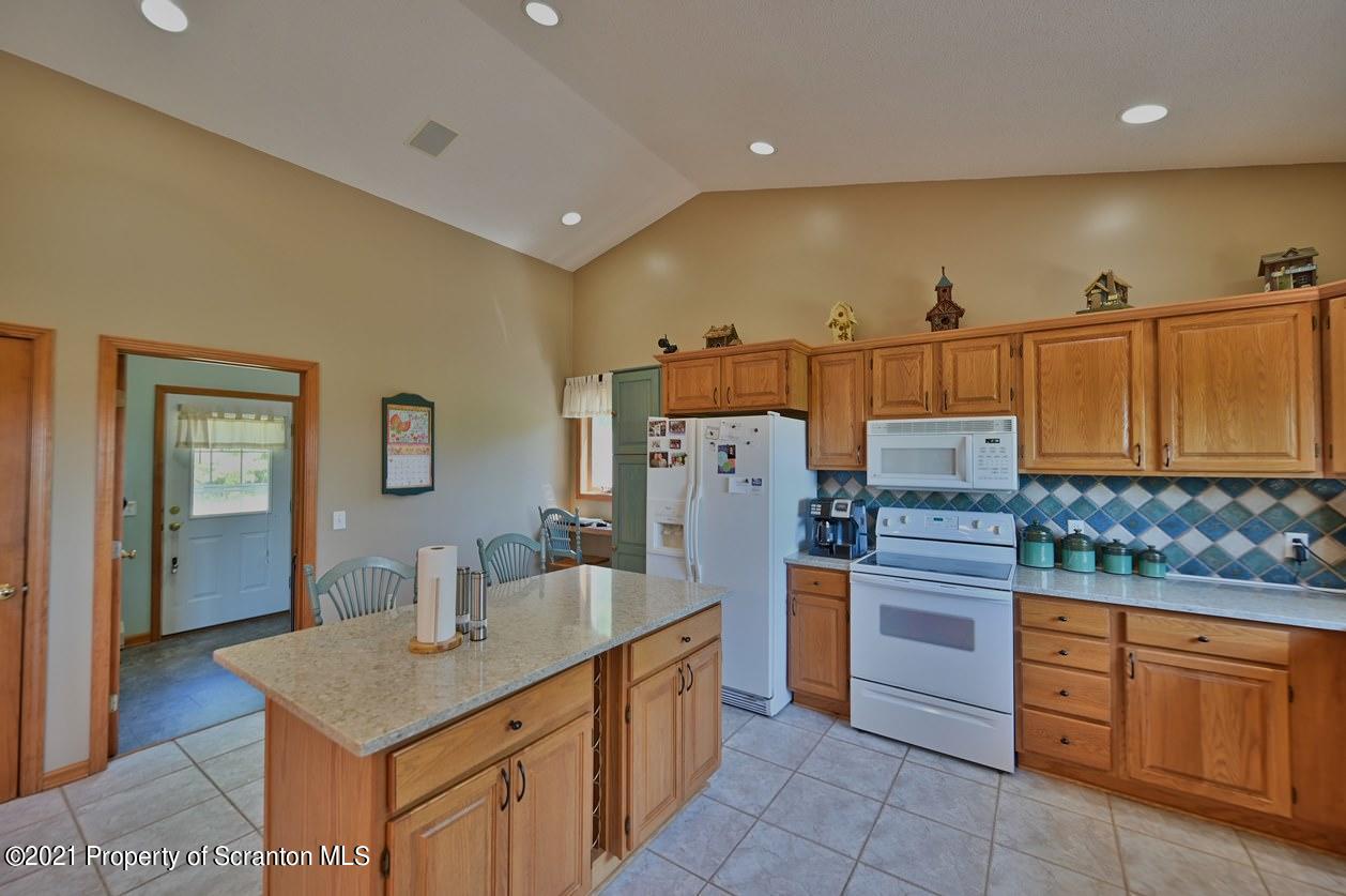 748 Overlook Road Carbondale, PA 18407 - Photo 23 of 117 Gallery Image 23