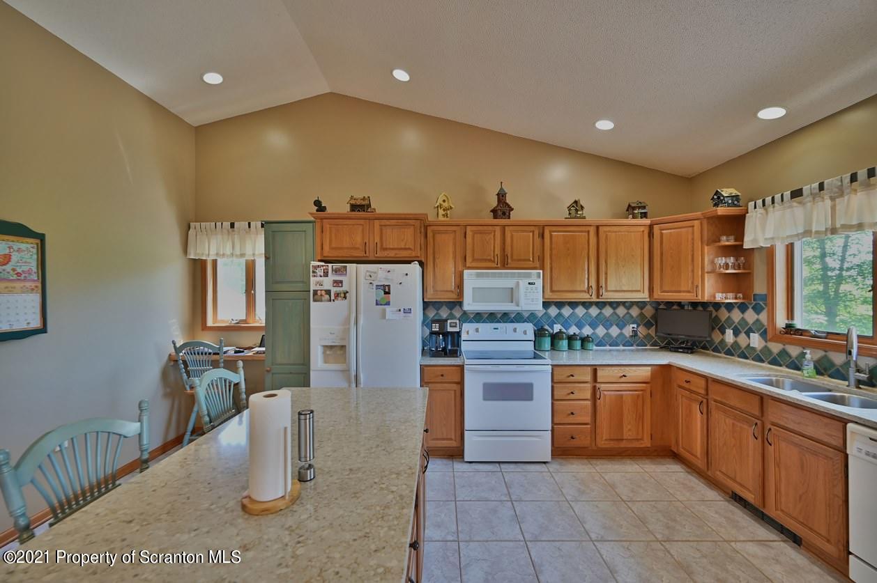 748 Overlook Road Carbondale, PA 18407 - Photo 24 of 117 Gallery Image 24