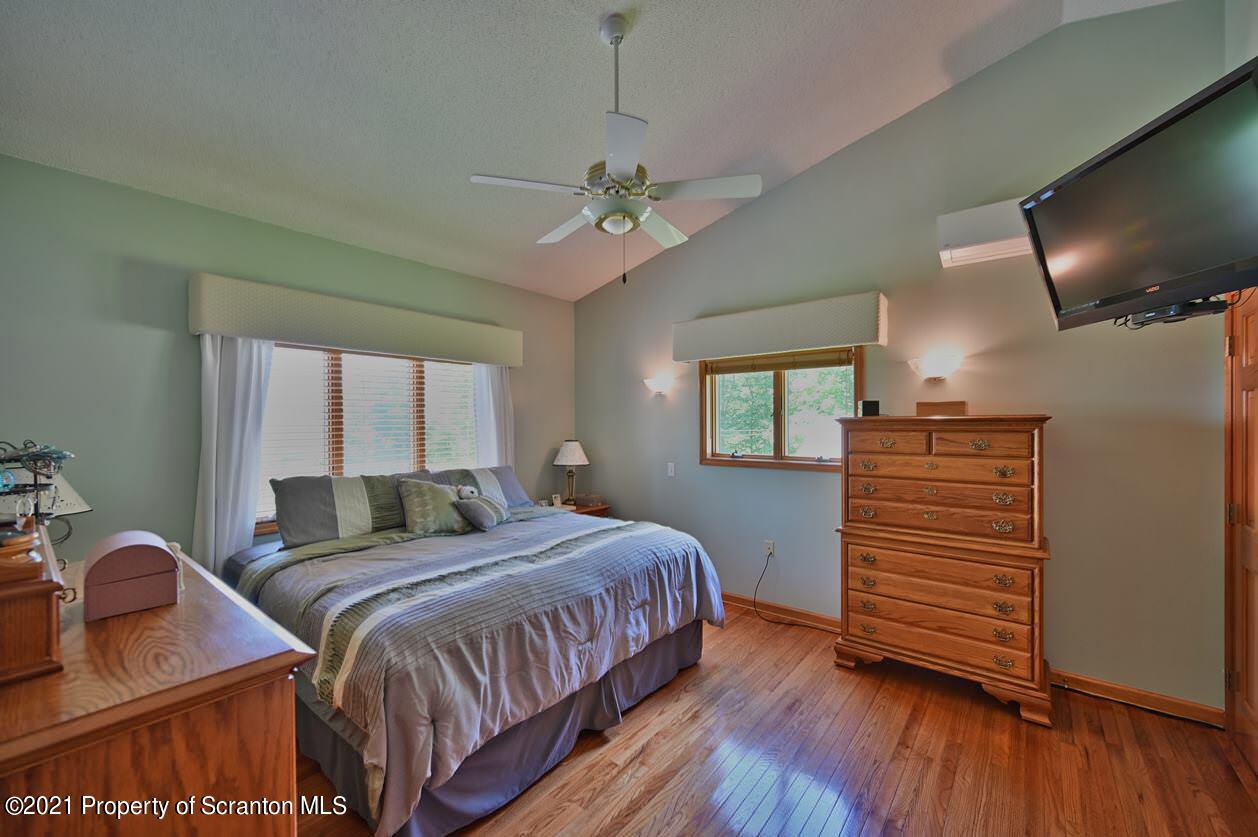 748 Overlook Road Carbondale, PA 18407 - Photo 29 of 117 Gallery Image 29