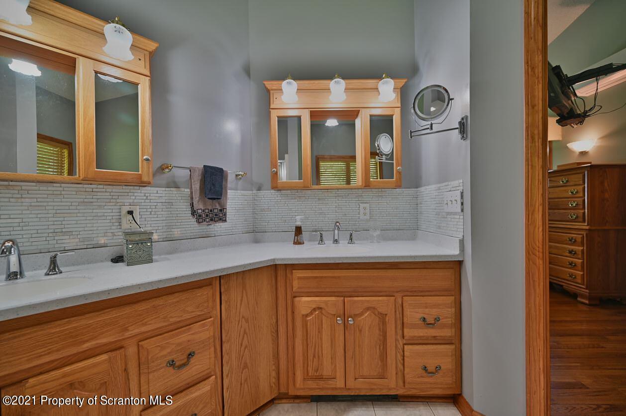 748 Overlook Road Carbondale, PA 18407 - Photo 39 of 117 Gallery Image 39