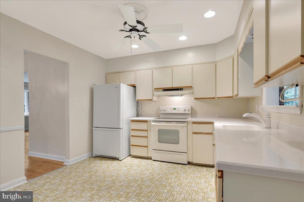 2016 Kynwyd Road Wilmington, DE 19810 - Photo 10 of 26 Gallery Image 10